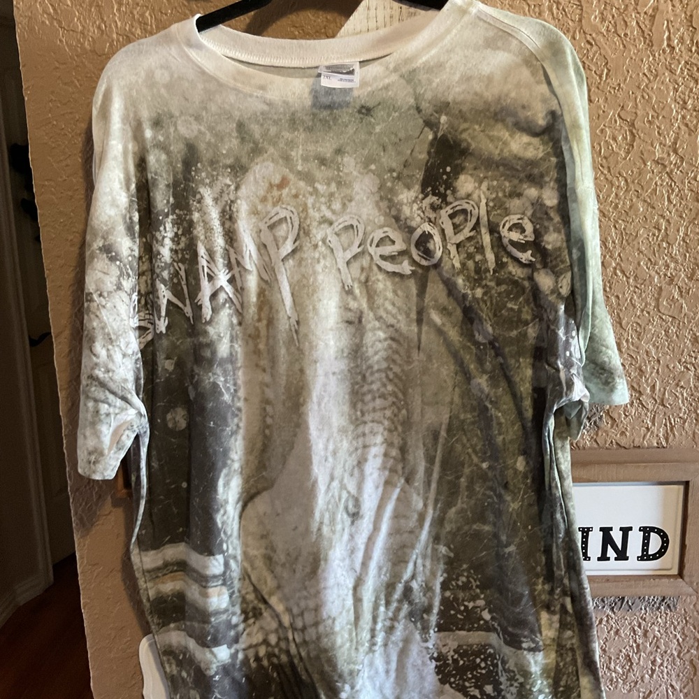 Swamp People T-Shirt Adult 2XL Green White All Over Print Graphic AOP Paramount